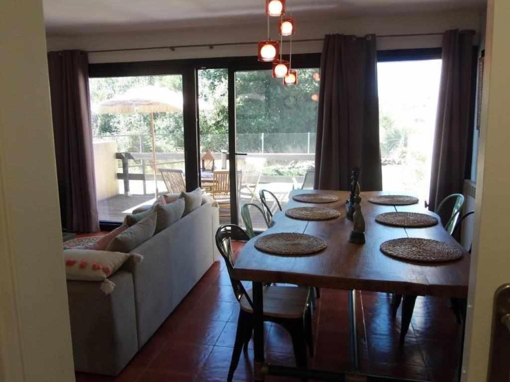 Casa Iona Chalet Adosado Con Vistas A La Montana Navarredonda Esterno foto